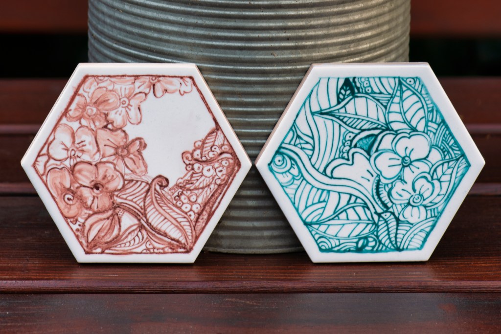 Voorbeeld van beschilderde tegels